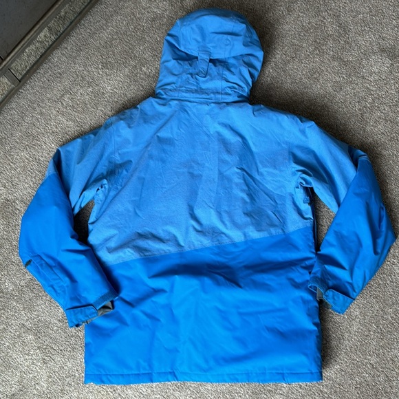 Men’s Columbia Insulated Rain Coat ***Men’s Style Host Pick*** - Picture 6 of 10